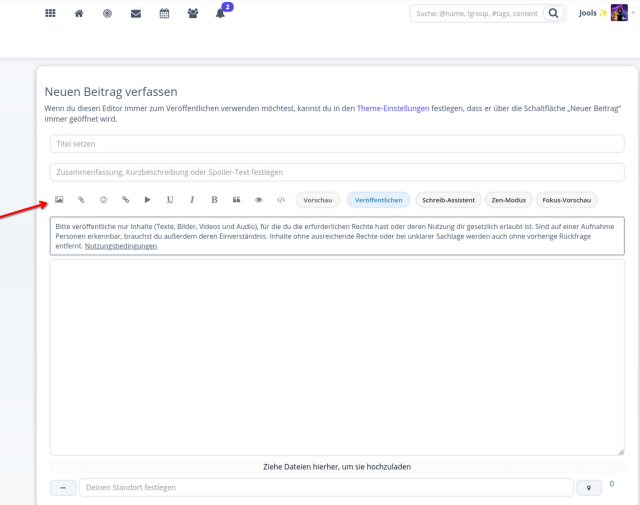 Screenshot eines Texteditors mit Eingabefeld, Symbolleiste und einem Hinweistext über die Rechte an Inhalten